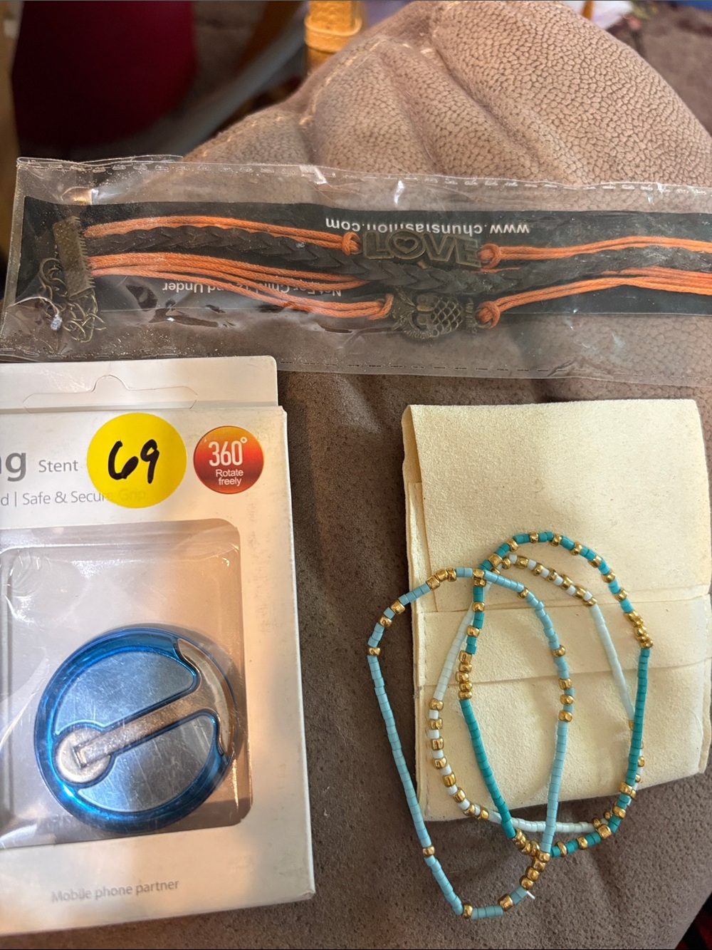Turquoise and Gold Beaded Women’s Bracelet Set MIXED LOT